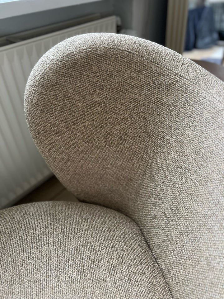 Little Big Chair