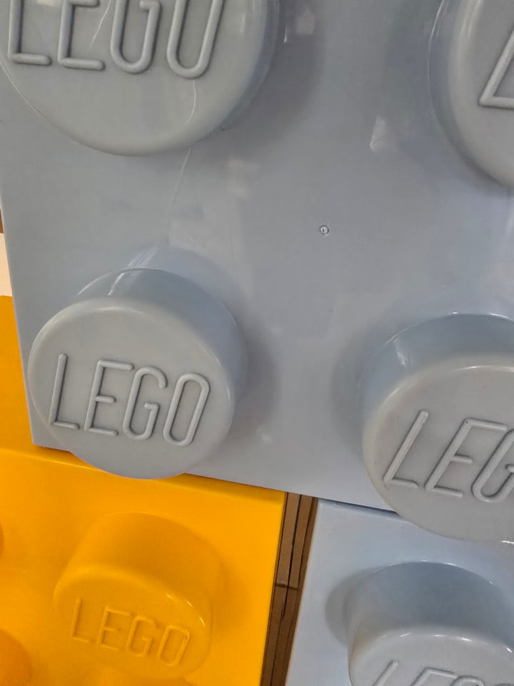 Lego andet, LEGO -