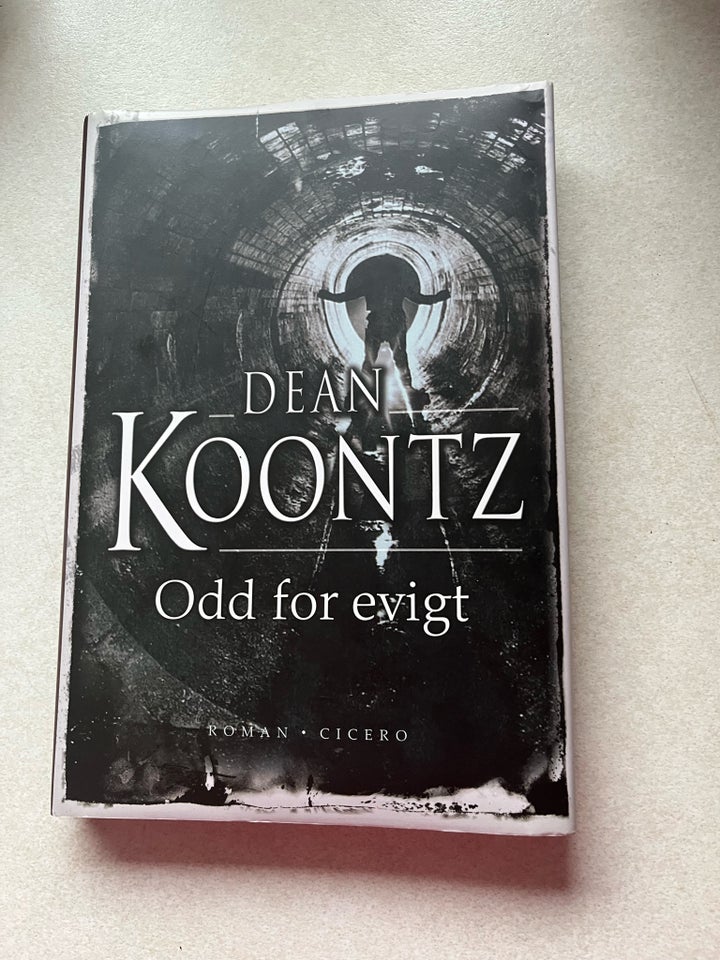 Odd for evigt, Dean Koontz, genre: