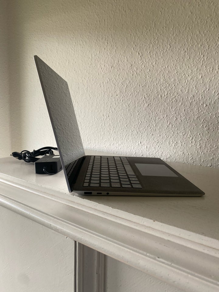 Microsoft Surface laptop 3 Intel