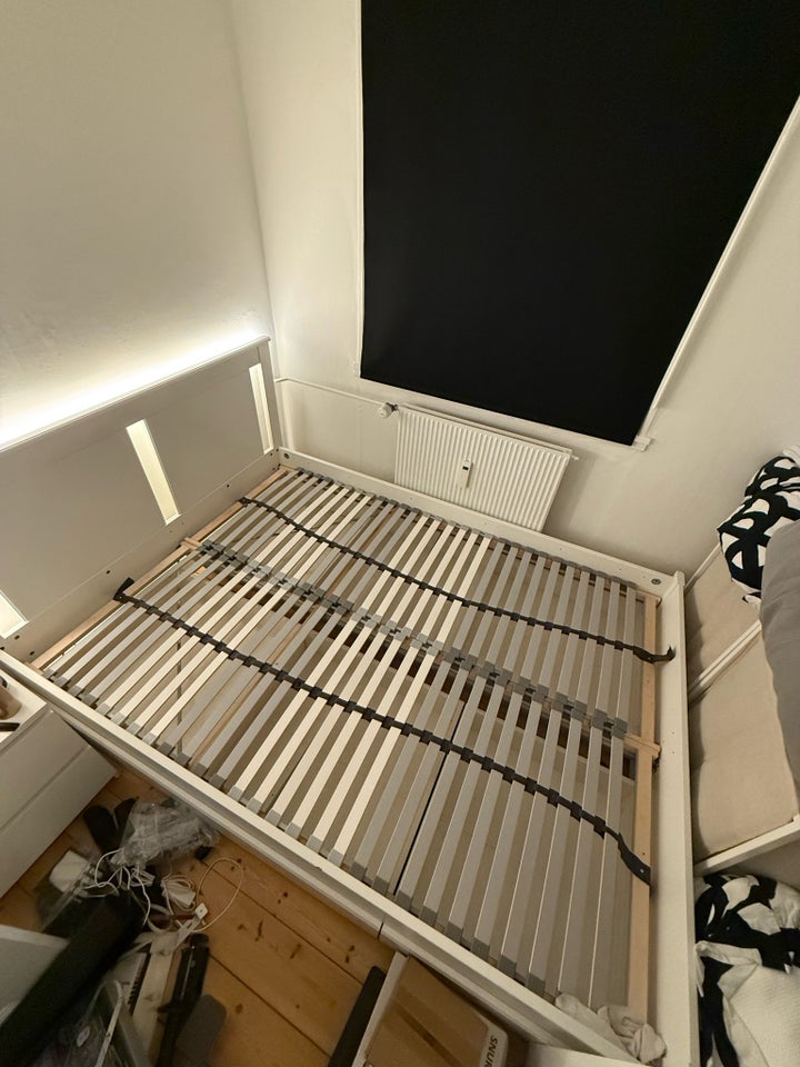 Sengeramme, Ikea Songesand, b: 140