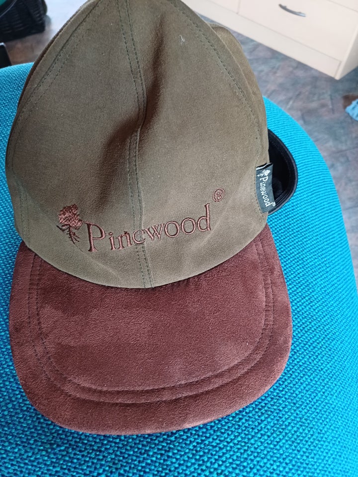 Andet Pinewood