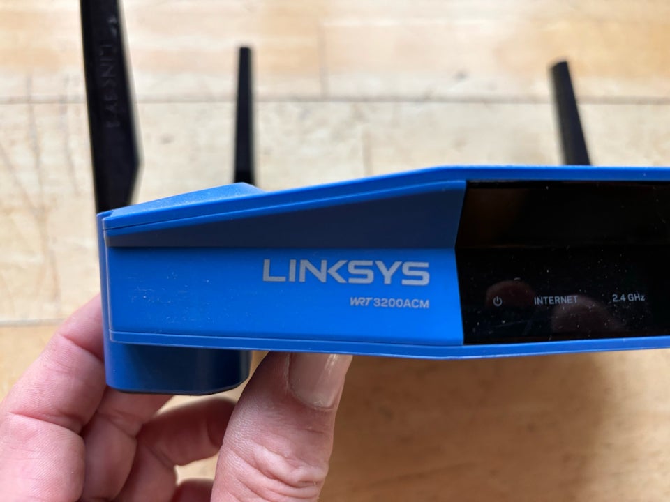 Router, wireless, Linksys