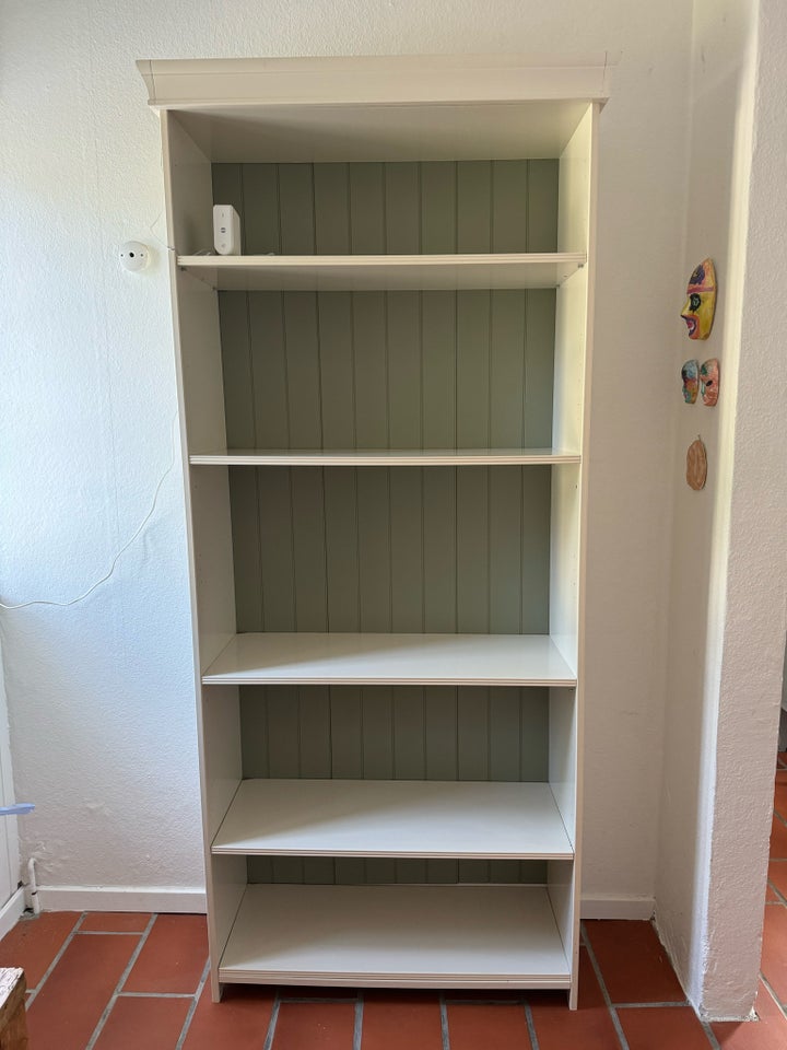 Reol Hemnes fra Ikea b: 90 d: 37 h: