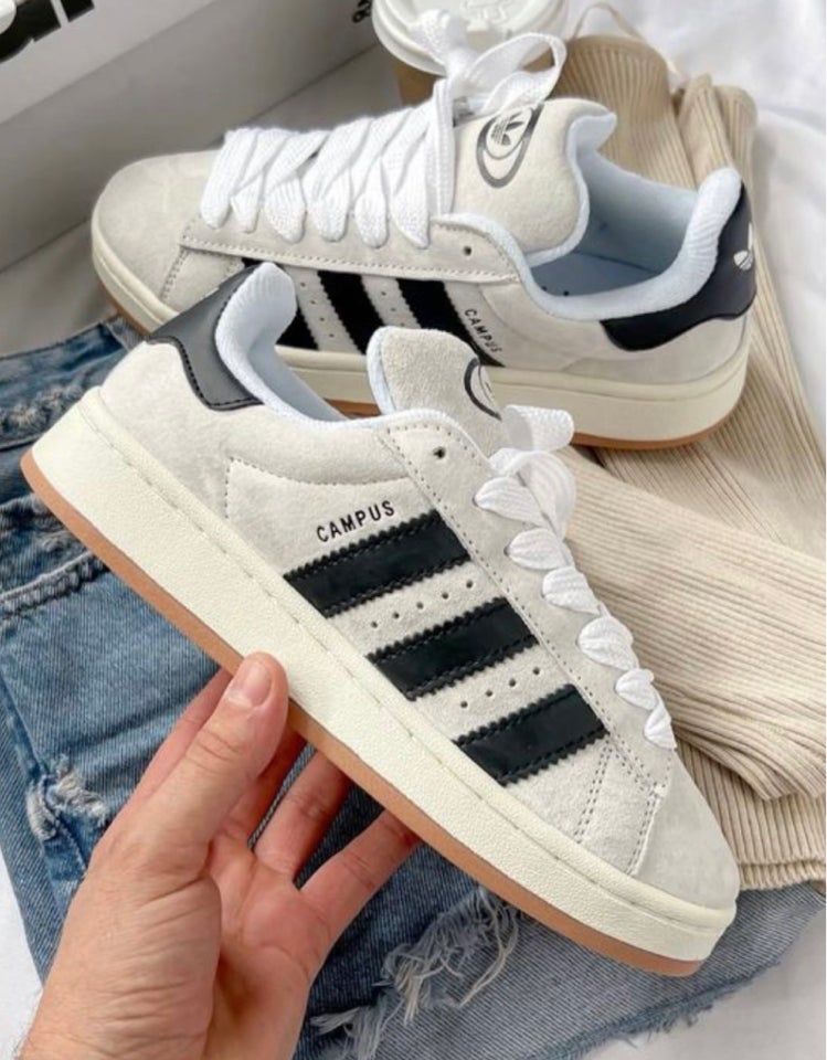 Sneakers str 385 Adidas