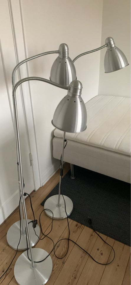 Gulvlampe, Ikea