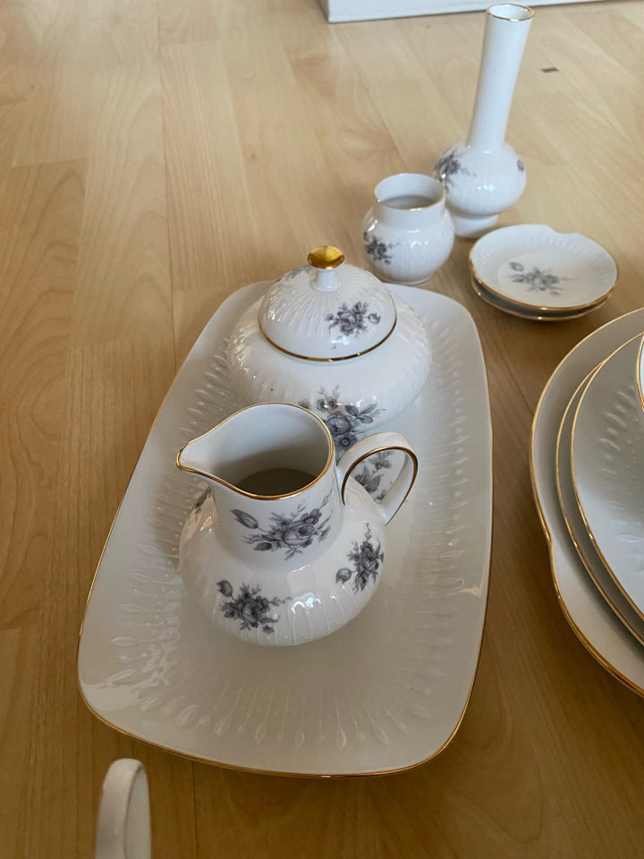 Porcelæn, Kaffestel, Edelstein