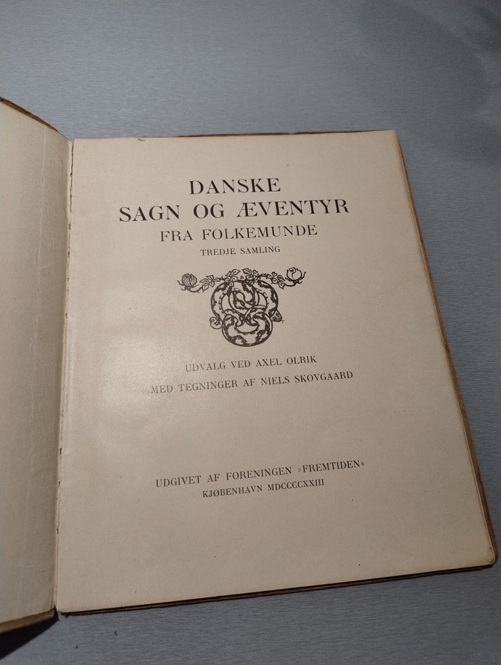 Danske sagn og æventyr, Axel Olrik,