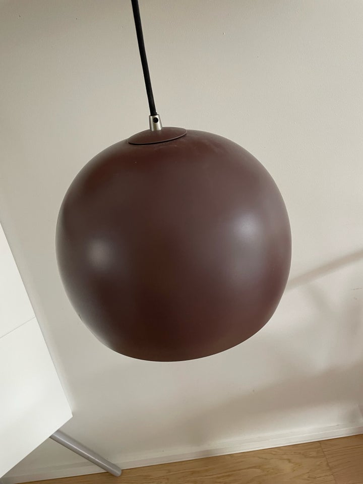 Lampe, Ball Pedel Ø30 fra Fransen