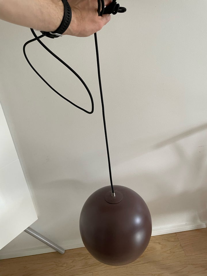 Lampe, Ball Pedel Ø30 fra Fransen