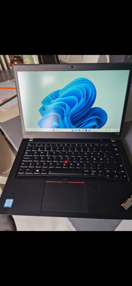 Lenovo, 16 GB ram, 512 GB harddisk