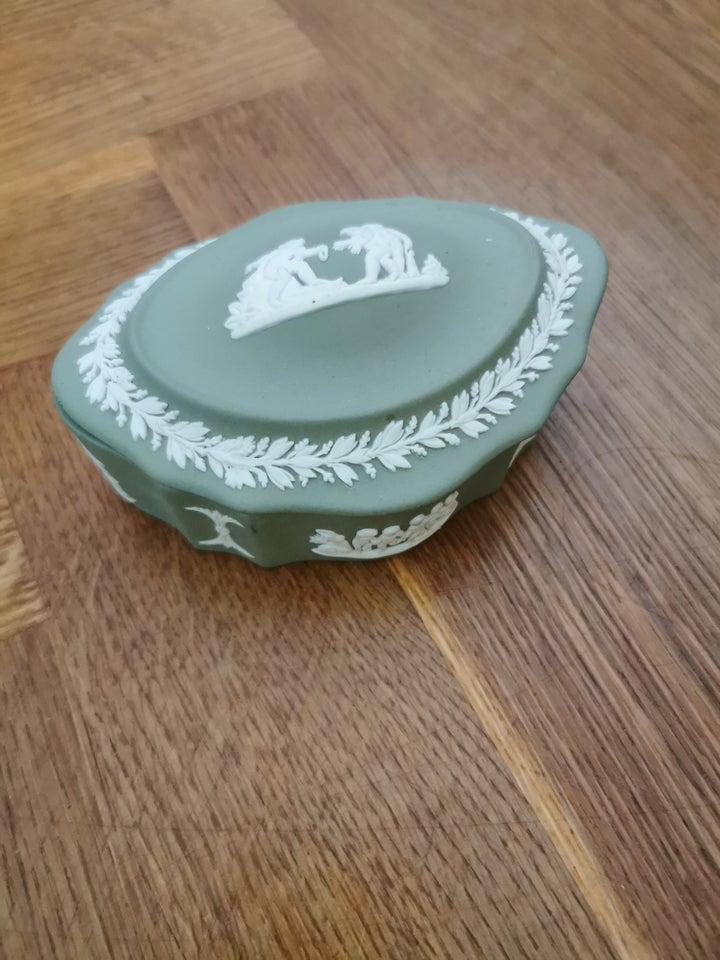 Porcelæn, Lågskål pilleæske,