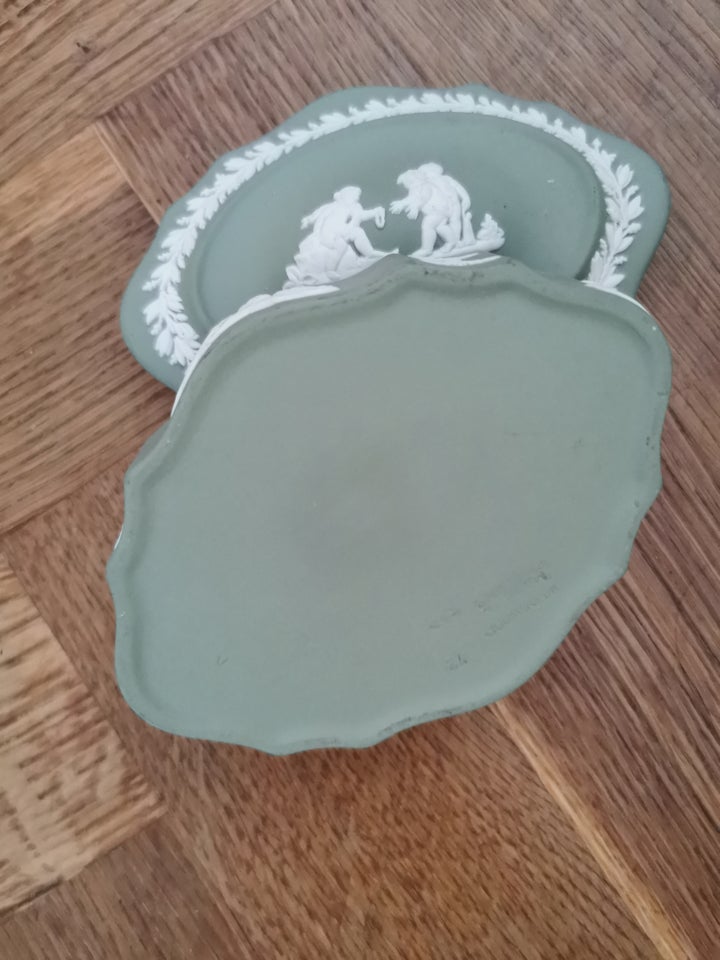 Porcelæn, Lågskål pilleæske,