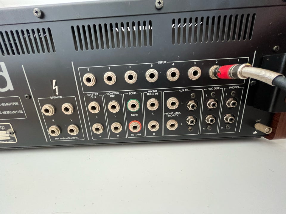 Mixer, Roland PA-250