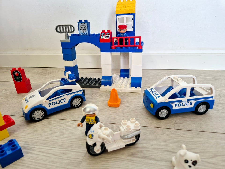 Lego Duplo Politistation