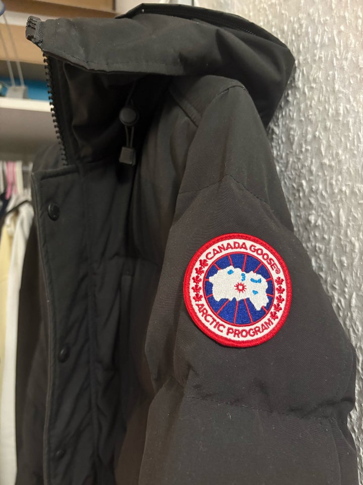 Vinterjakke, str. M, Canada Goose