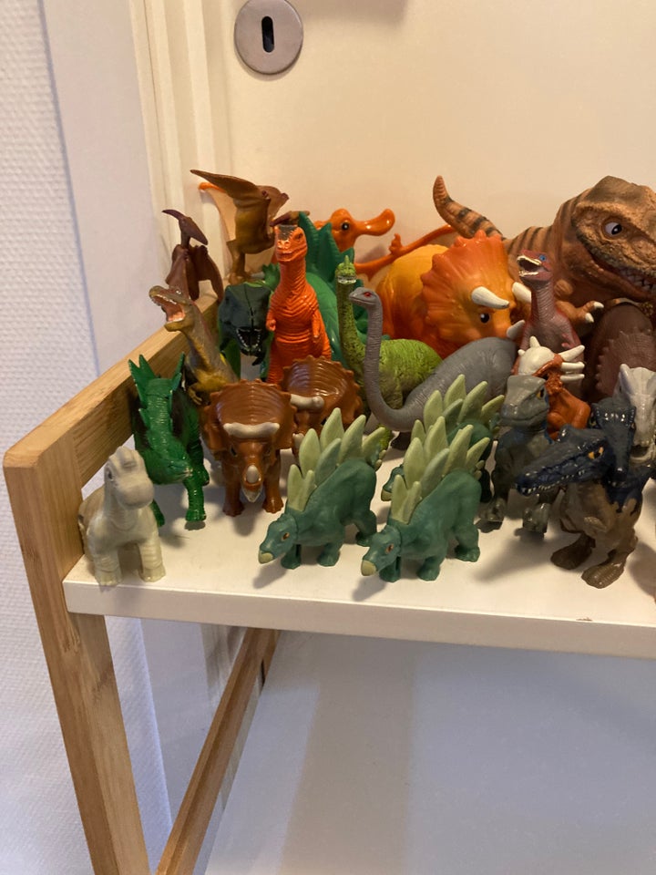 Figurer, Dinosauers