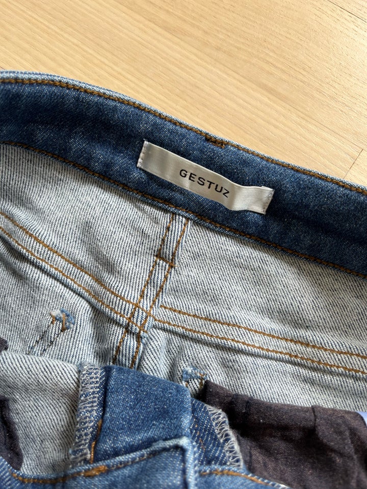 Jeans, Gestuz, str. 27