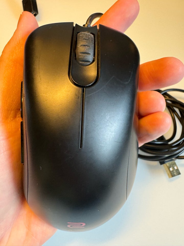 Mus Zowie EC2-B