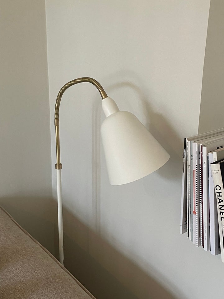 Gulvlampe, Arne Jacobsen