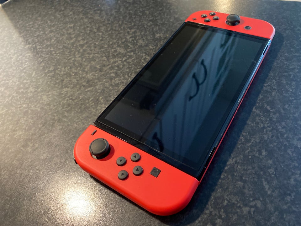 Nintendo Switch OLED Mario Red