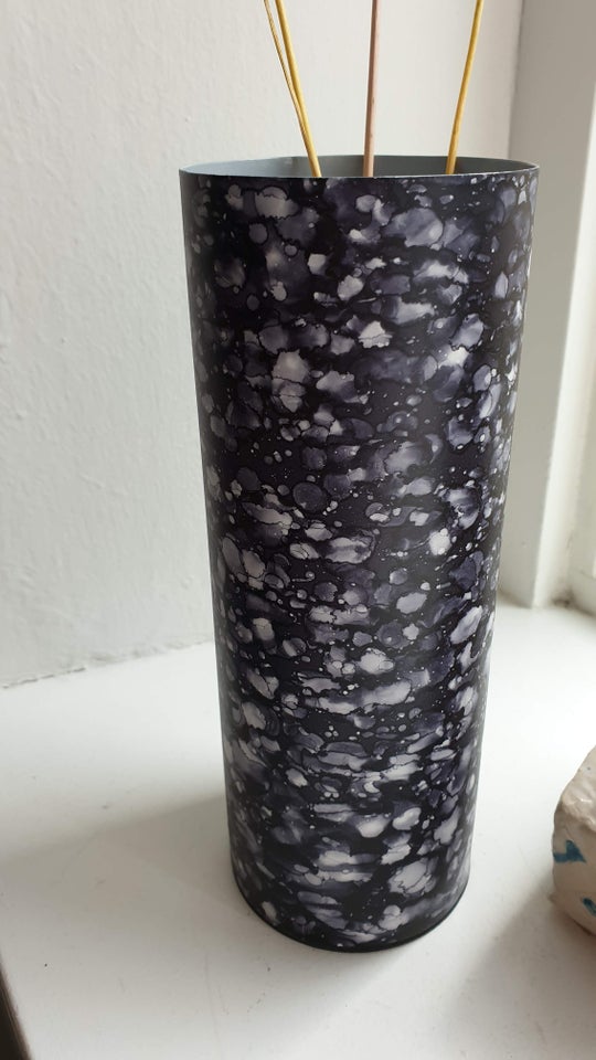 Keramik Marmoreret metal vase og