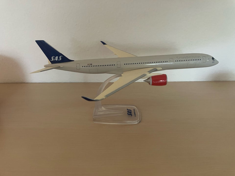 Modelfly, Herpa A350-900