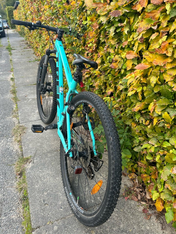 Trek Marlin 6, hardtail, 24 gear