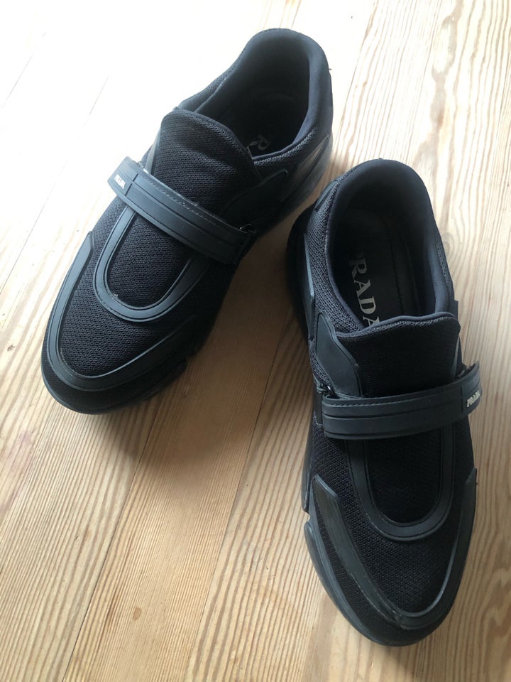 Sneakers, str. 38, Prada