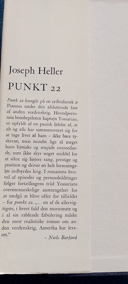 Punkt 22, Joseph Heller, genre: