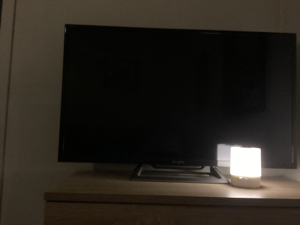 Sony, 28"