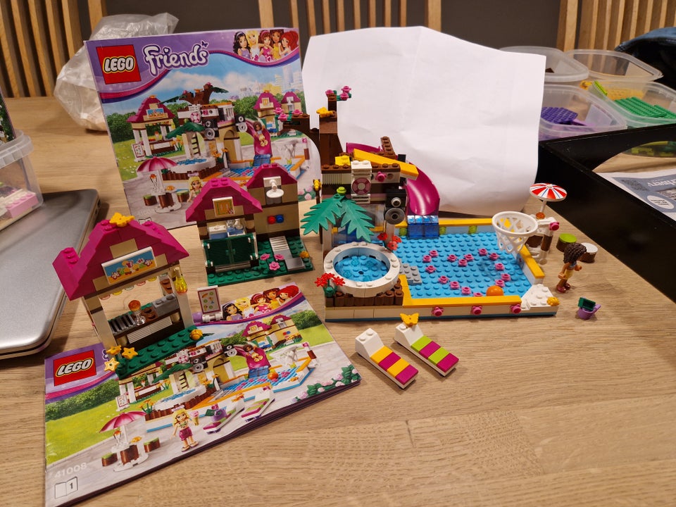 Lego Friends, Heart lake CIity