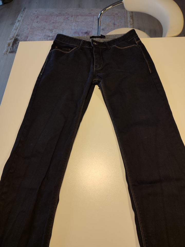 Jeans, Calvin Klein, str. 32