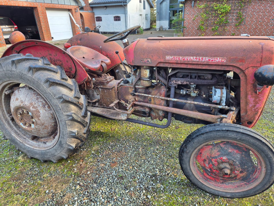 Havetraktor, Massey Ferguson 35