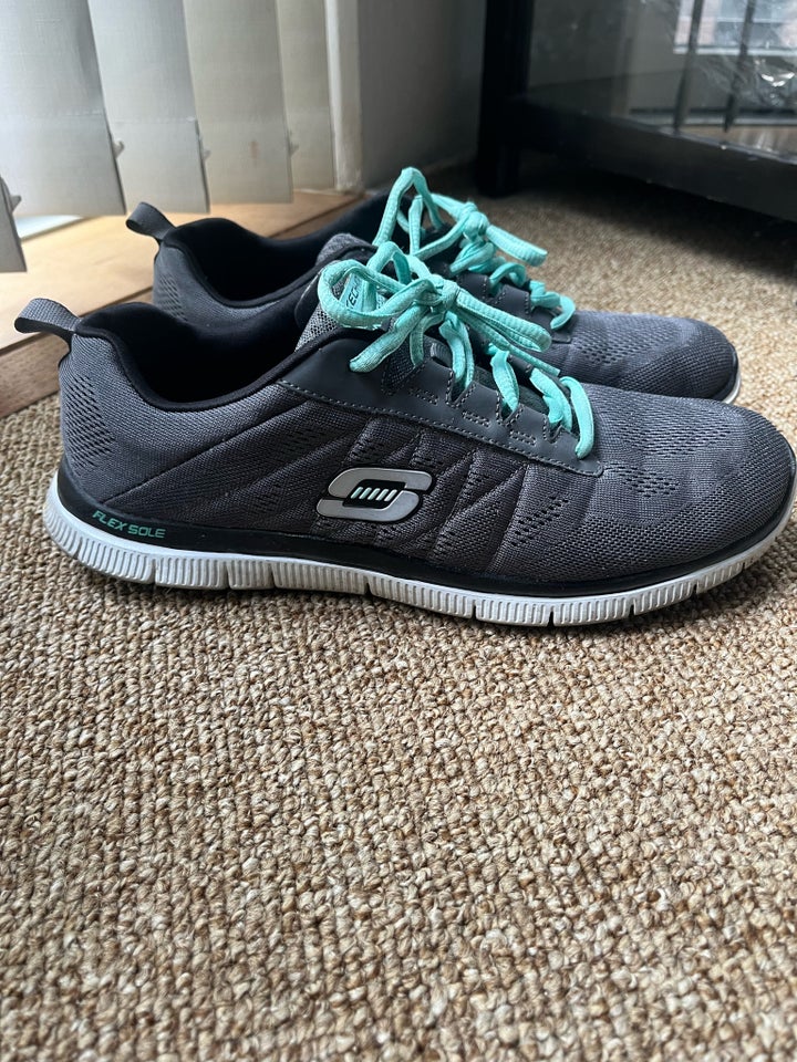 Sneakers Skechers str 41