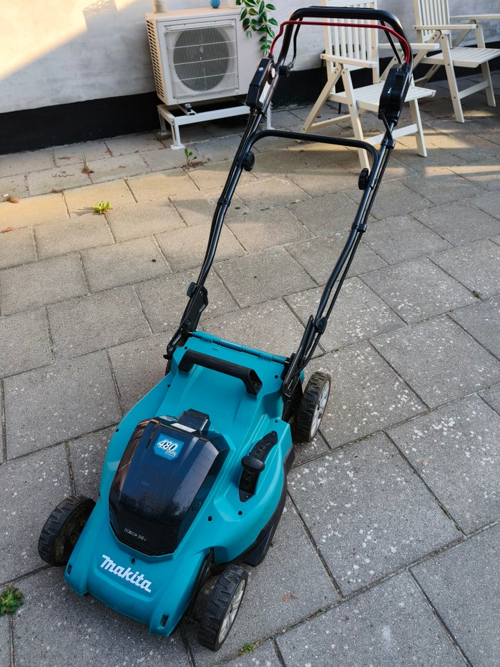 Elklipper, Makita DLM481