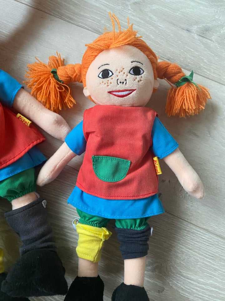 Andet Pippi dukker