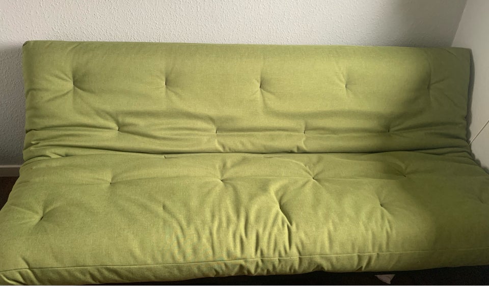 Futon, Innovation Living, b: 120 l: