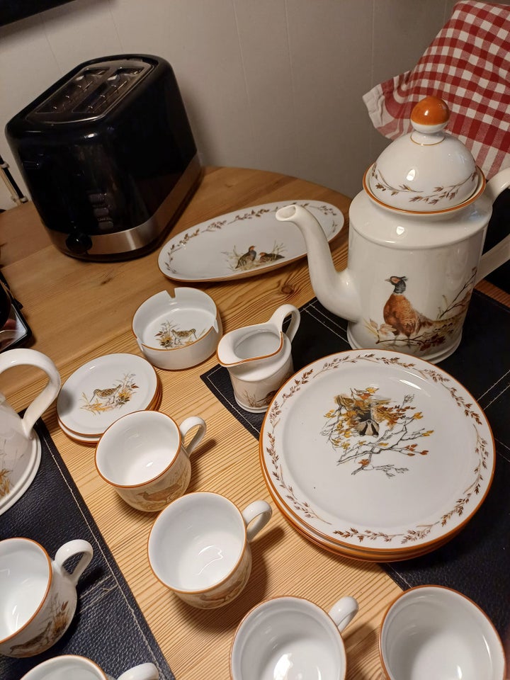 Porcelæn, helt stel, Mads Stage