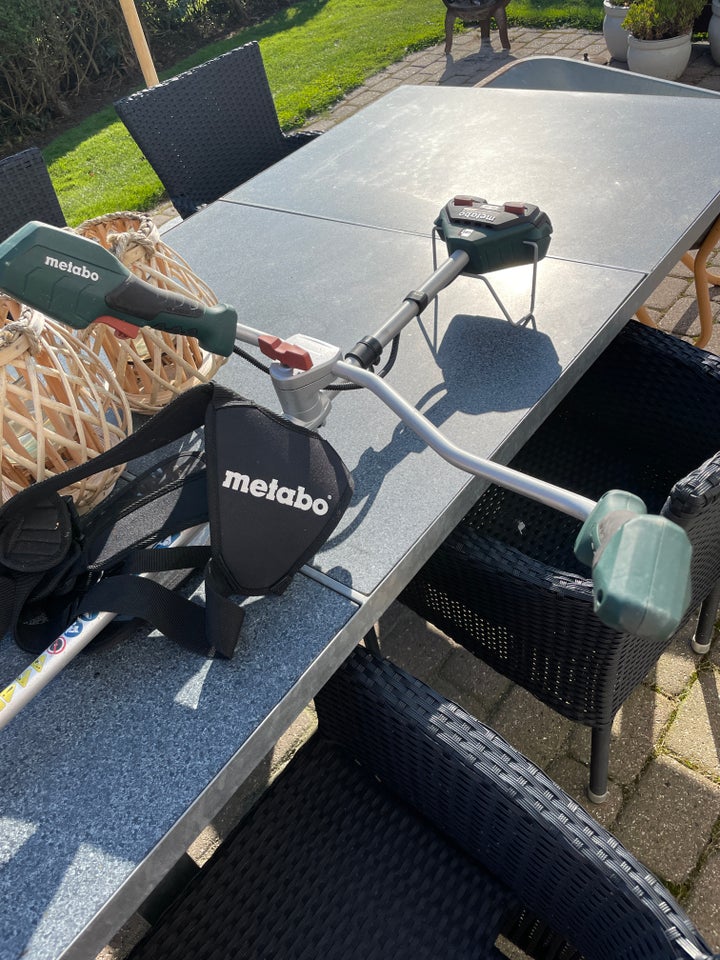 Buskrydder Metabo