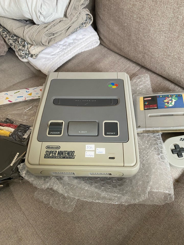 Nintendo Super Nintendo, God