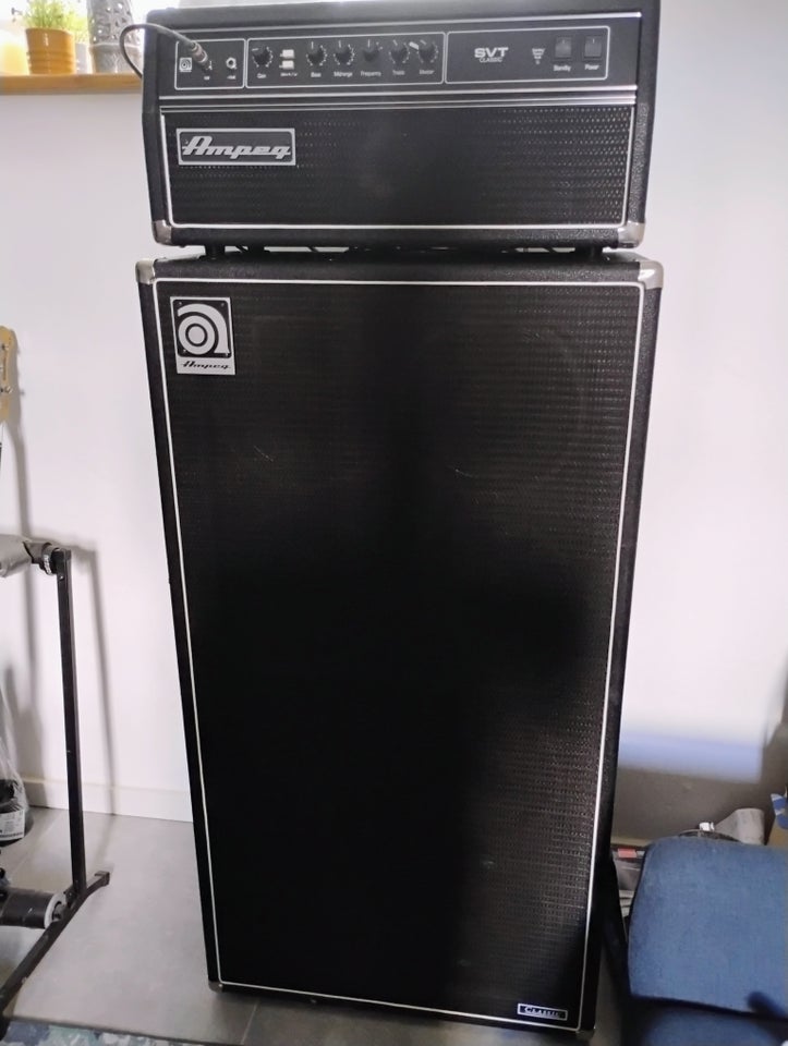 Basanlæg, Ampeg SVT Classic, 300 W