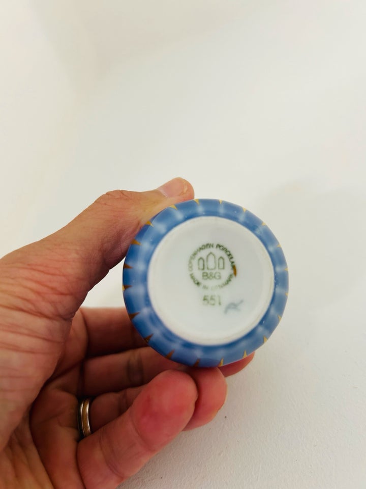 Porcelæn, Mågestel sennepskrukke