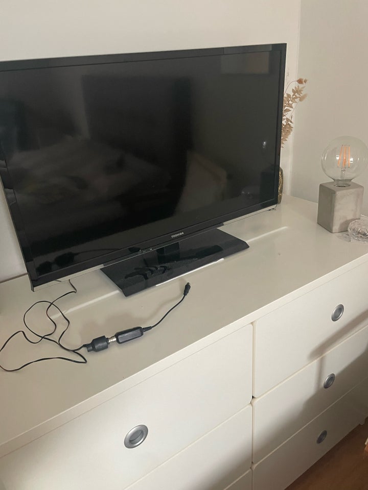 Ældre TV, Toshiba