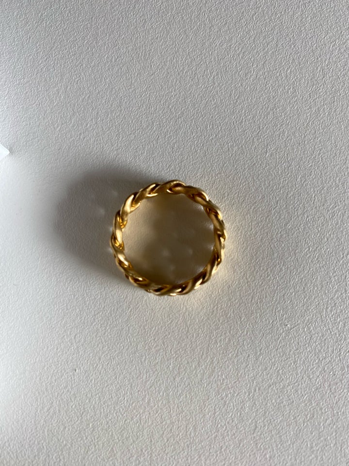 Ring, forgyldt, Jane Kønig