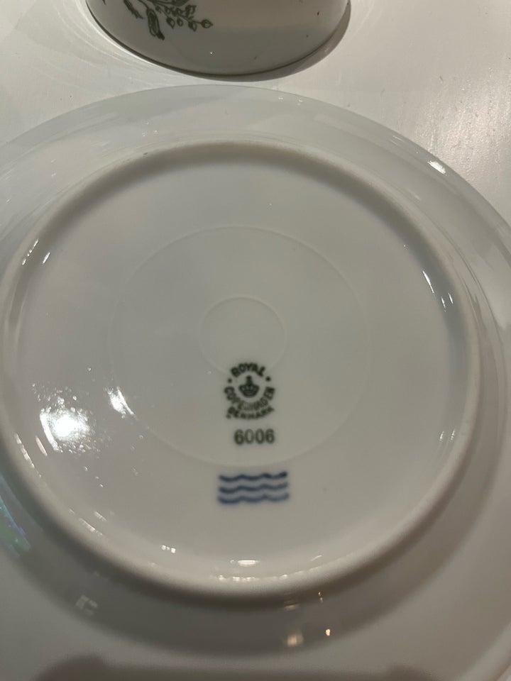 Porcelæn, Kaffestel, Royal