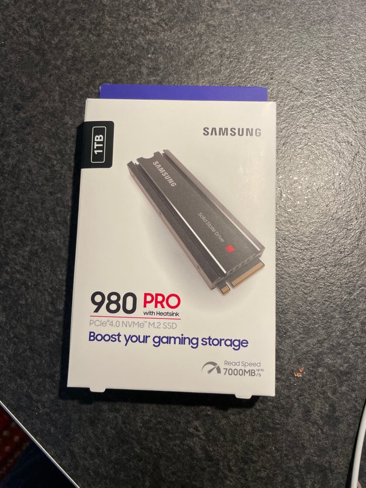 Samsung, 1000 GB, Perfekt