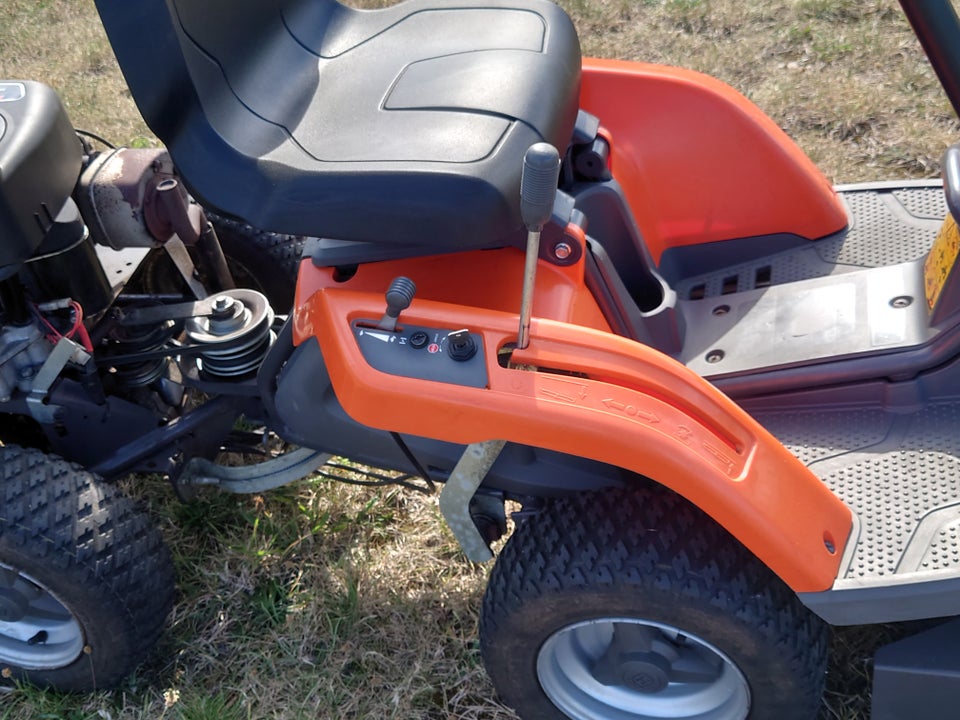 Havetraktor Husqvarna 105 hk