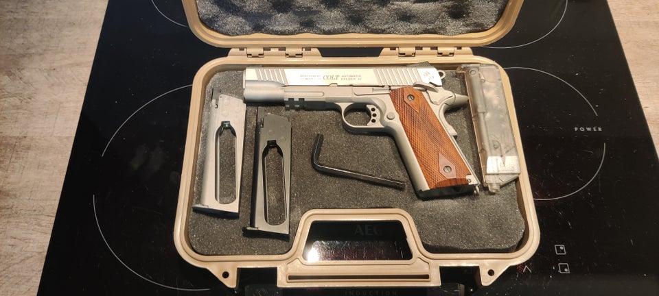 Hardballvåben Cybergun Colt 1911