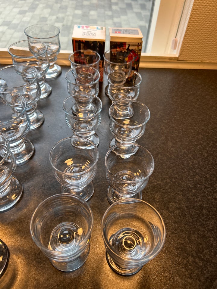 Glas, Vinglas, Holmegård